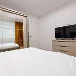 Urban Retreat 1bdr Apartment *