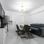 Urban Retreat 1bdr Apartment *